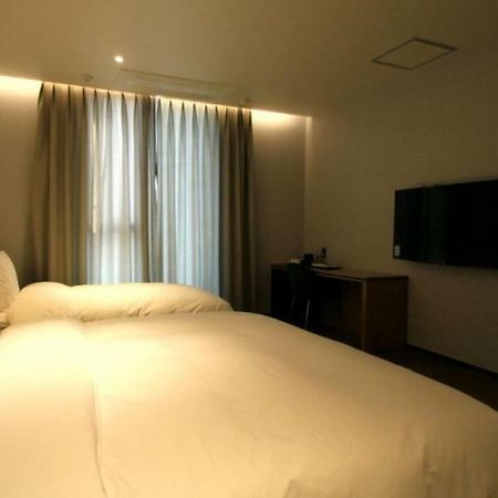 Perfect Hotel Gimhae Εξωτερικό φωτογραφία